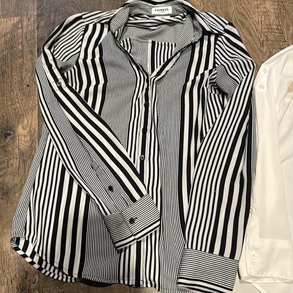 Express Portofino Long Sleeve Blouse Bundle in white & black - Picture 4 of 9